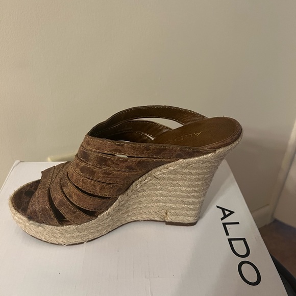 Aldo - Style Goldfeld - Neutral Color Mule Platform Sandals - Picture 4 of 6